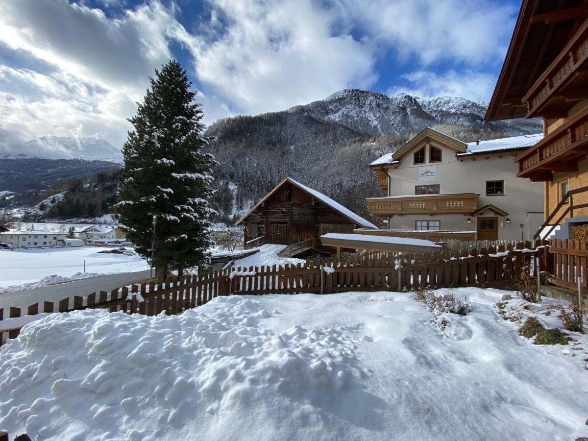 Alpine Lodge Soelden - Chalet & Apart المظهر الخارجي الصورة