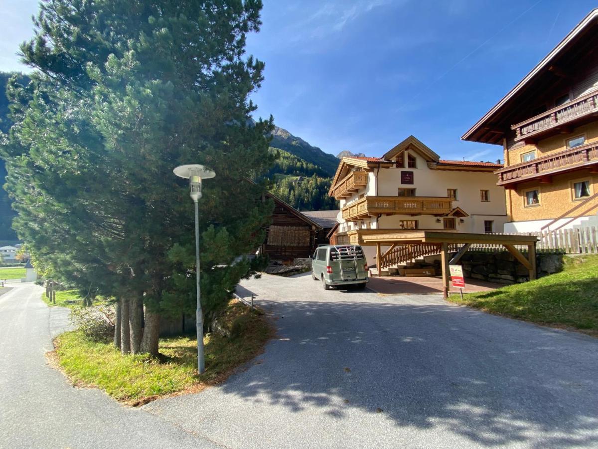 Alpine Lodge Soelden - Chalet & Apart المظهر الخارجي الصورة